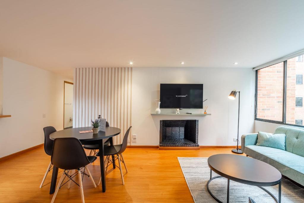 La Cabrera Apartment | Homey 2BR in Chico