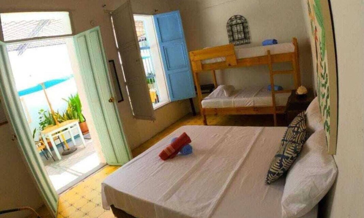 Barrio Centro Hostel | Hostal Españolete