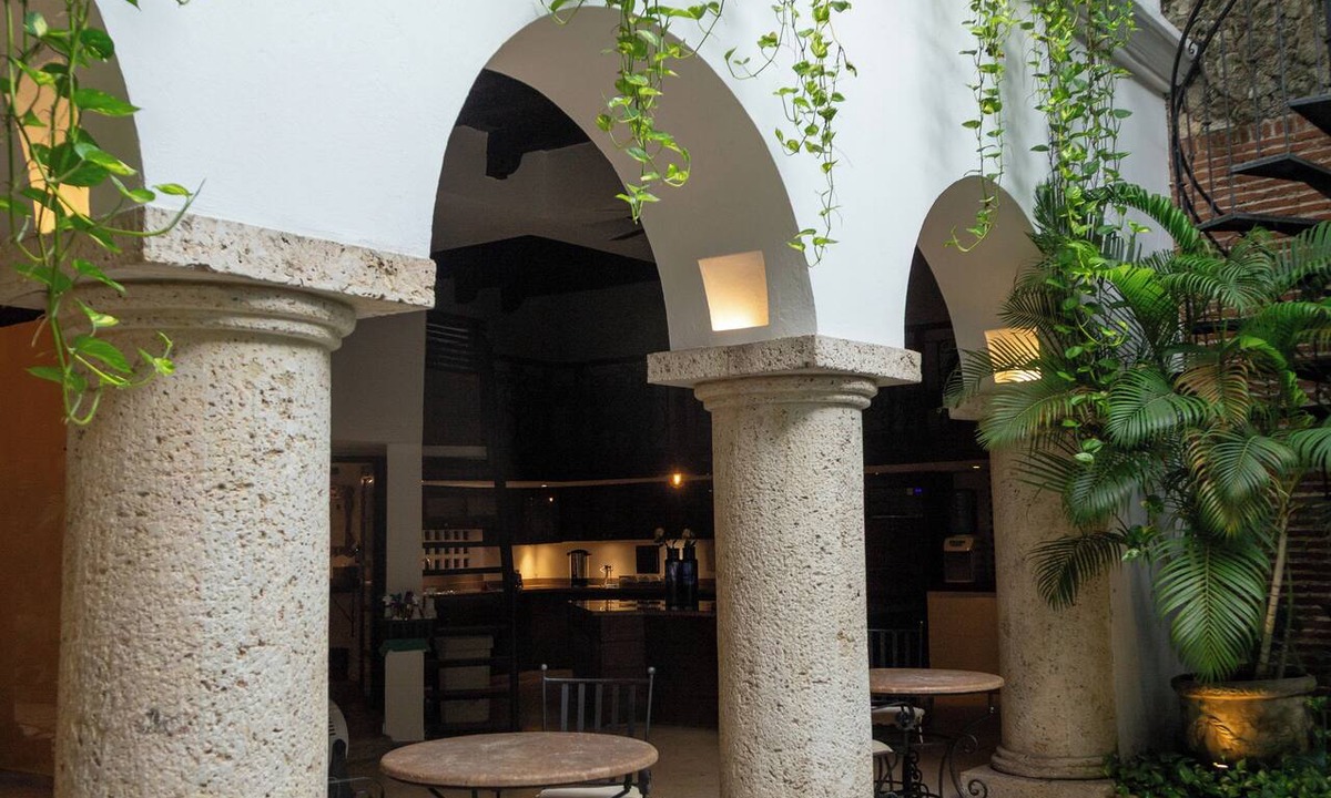 Cartagena Walled City Hotel | Hotel Boutique Patio Corao By GEH Suites
