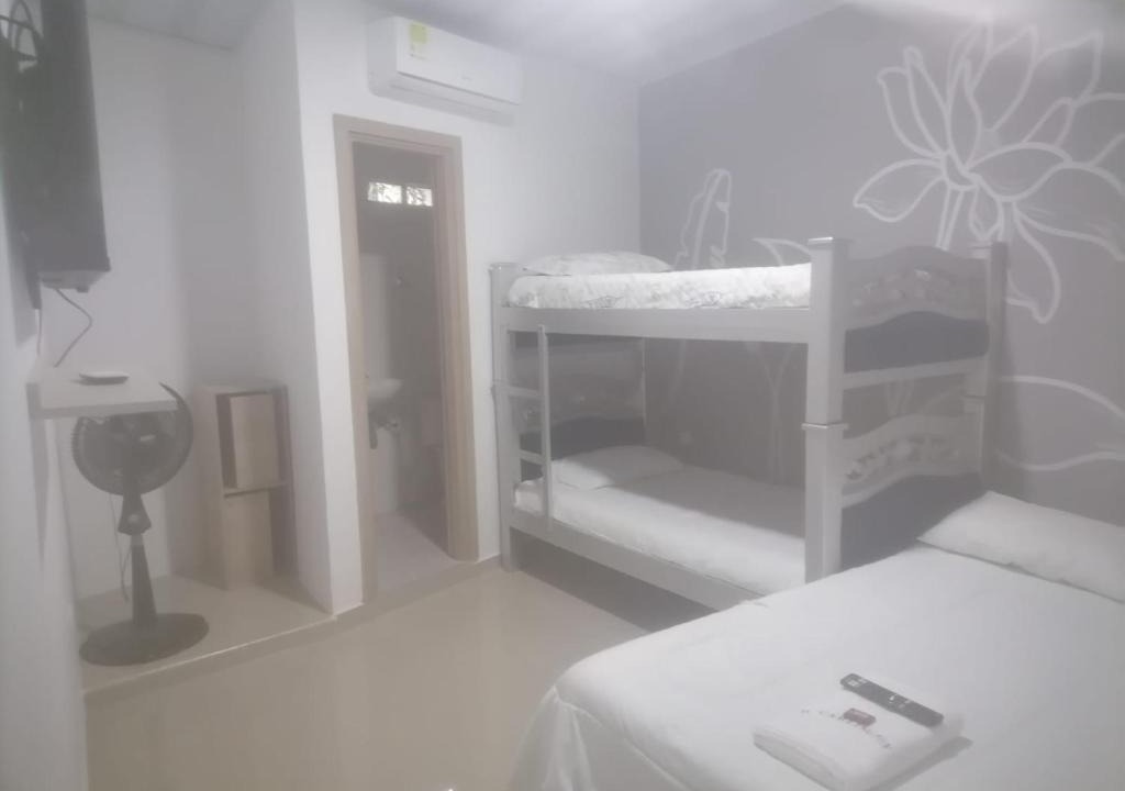 Becerril Hotel | Hotel CARLINGTON BECERRIL