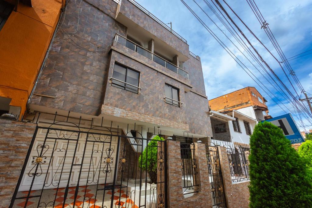 Laureles - Estadio Hotel | Hotel Colores Boutique