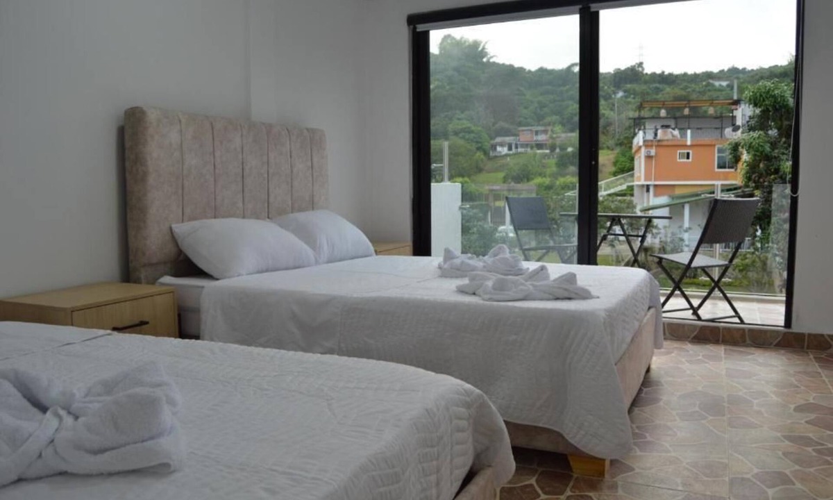La Mesa Hotel | hotel guacamayas resort vacation