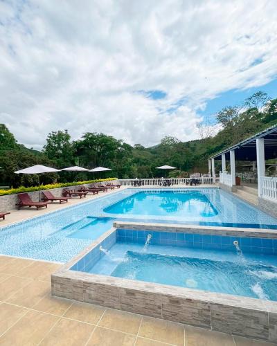 Betania Hotel | Hotel Jardín Del Río