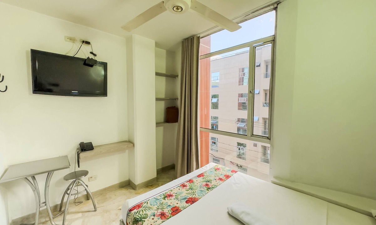 Itagui Hotel | Hotel Macedonia Plaza Medellin