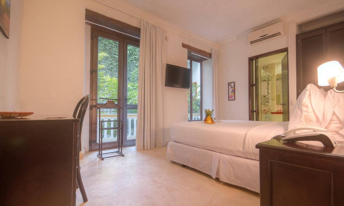 Cartagena Walled City Hotel | Hotel Monterrey