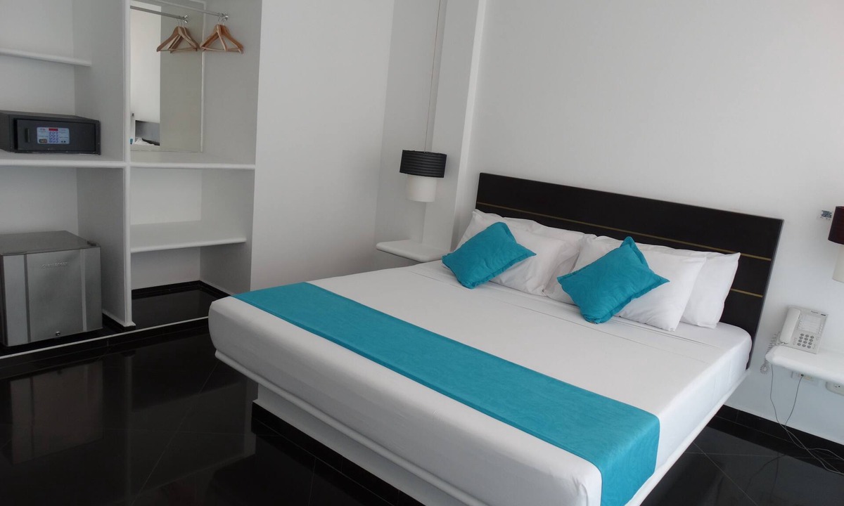 Ricaurte Hotel | Hotel Paraiso Hollywood
