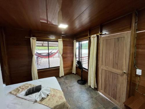 Nuqui Hotel | HOTEL RM