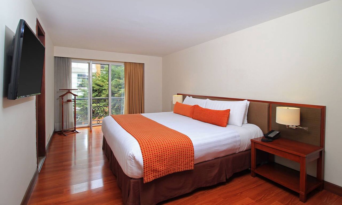 Chico Reservado Hotel | Hotel Windsor House Inn By GEH Suites
