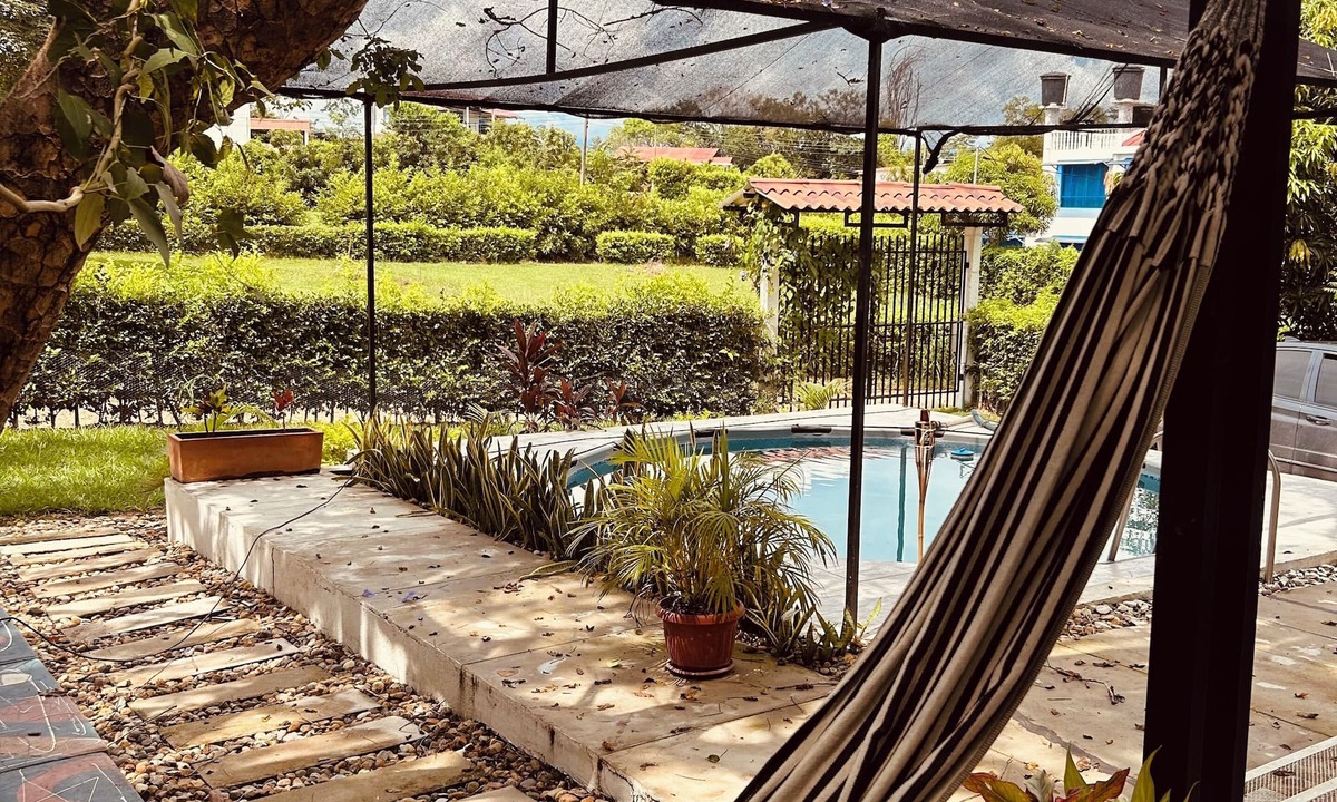 Melgar Cottage | HOUSE for TWO + PRIVATE SWIMMING POOL + 542 m2 : 30 min from Melgar and 20 min from Girardot
