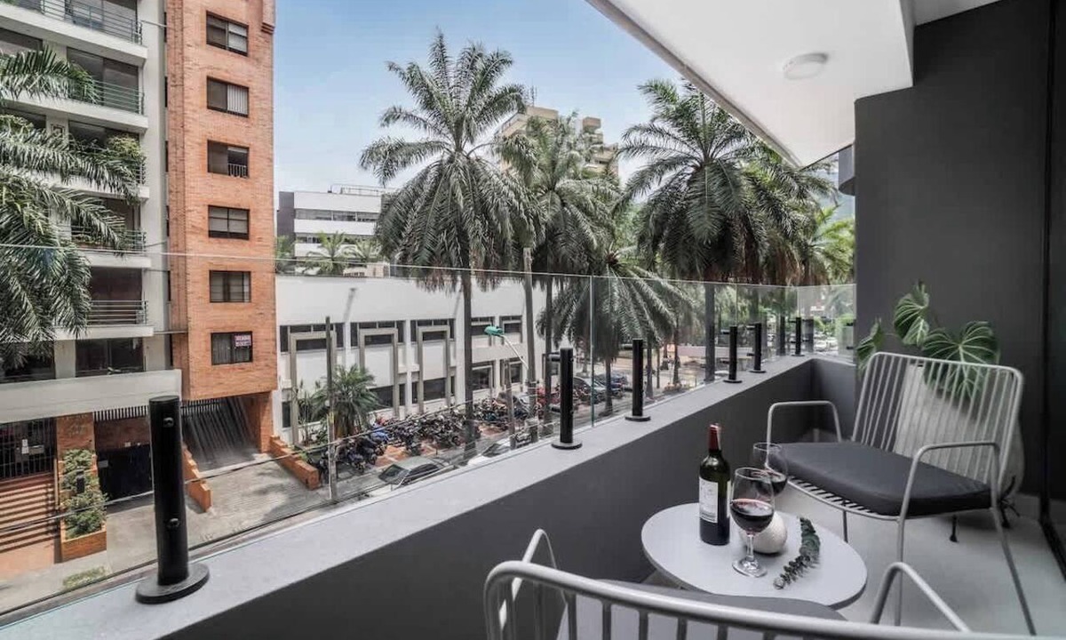 Cali Apartment | Hygge 301 - 2-Bed Beauty | Balcony | Near Granada