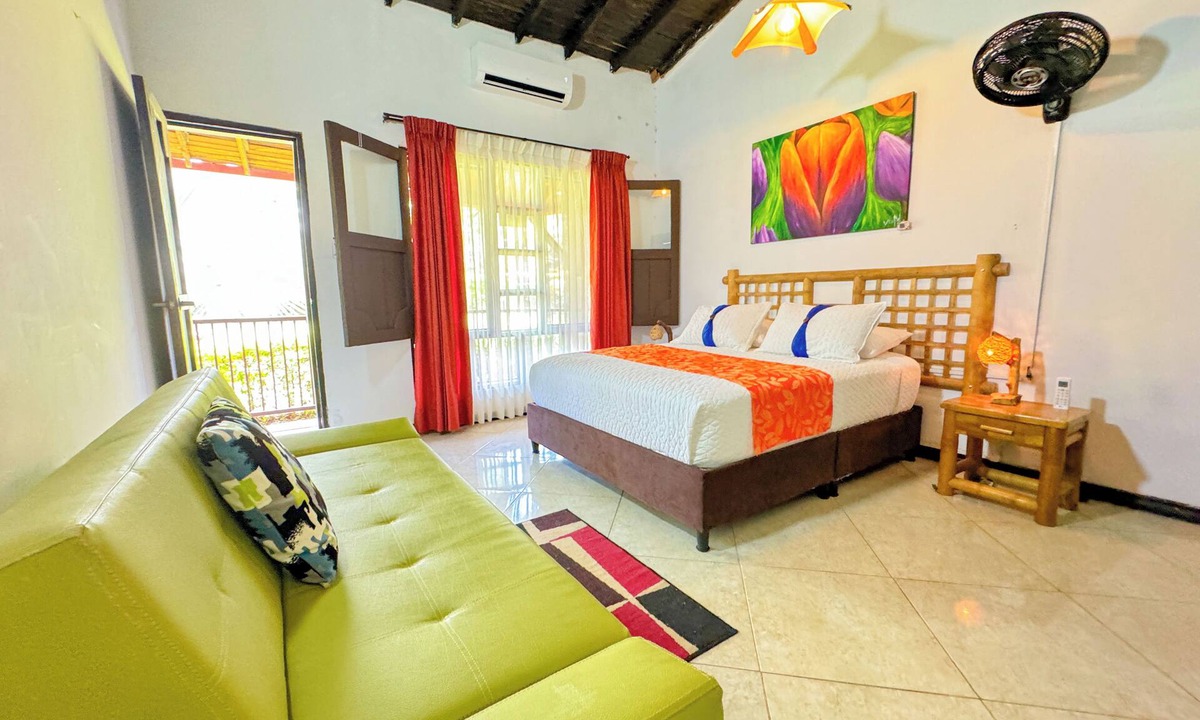 La Tebaida Hotel | La Granja Ecohotel