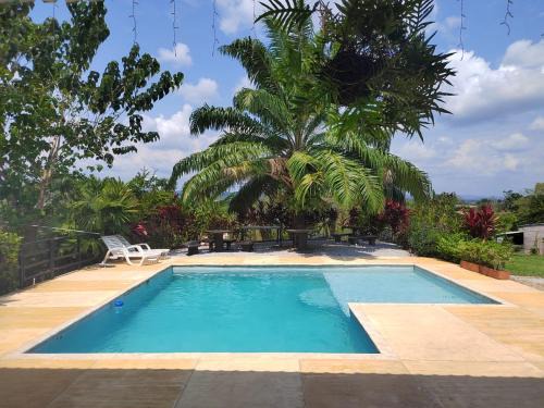 Puerto Triunfo House | LA POSADA DORADA PARCELAS NAPOLES