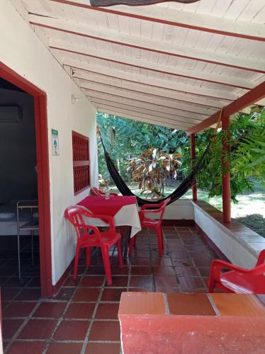 Santa Fe de Antioquia Hostel | Las Cabanas de Pino Hostel