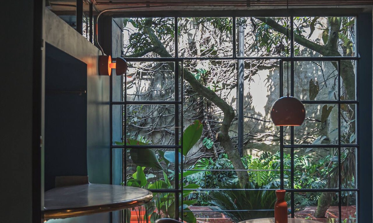 Las Lomas I Apartment | Loft Equipped with Hot Tub and Kitchen in Medellin