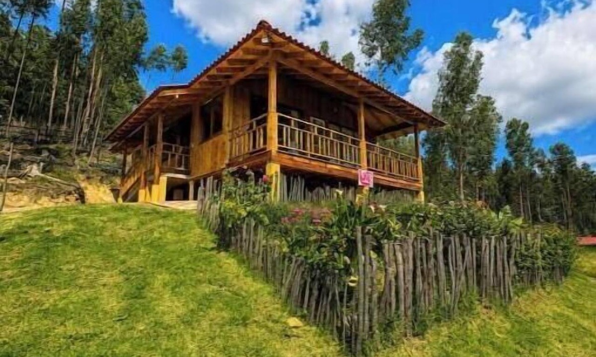 Paipa Cabin | Loto Cabin