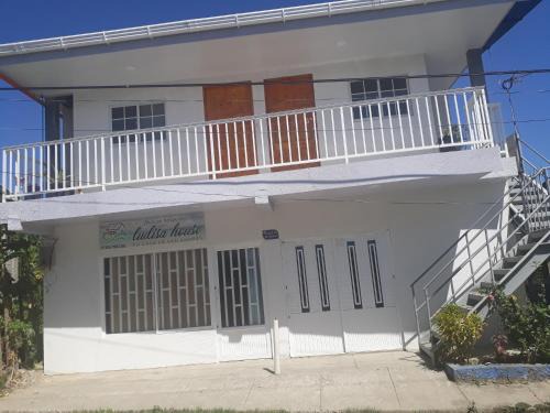 La Loma House | Ludisa House