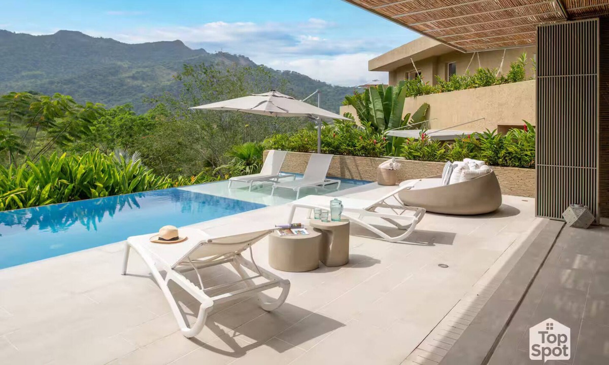 Nimaima Villa | Lujoso TopSpot® en Villeta Para Estrenar!