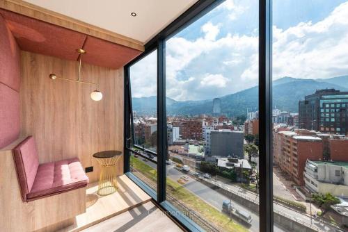 Calle 100 Apartment | Luxury Flat/Pool/Auto check in