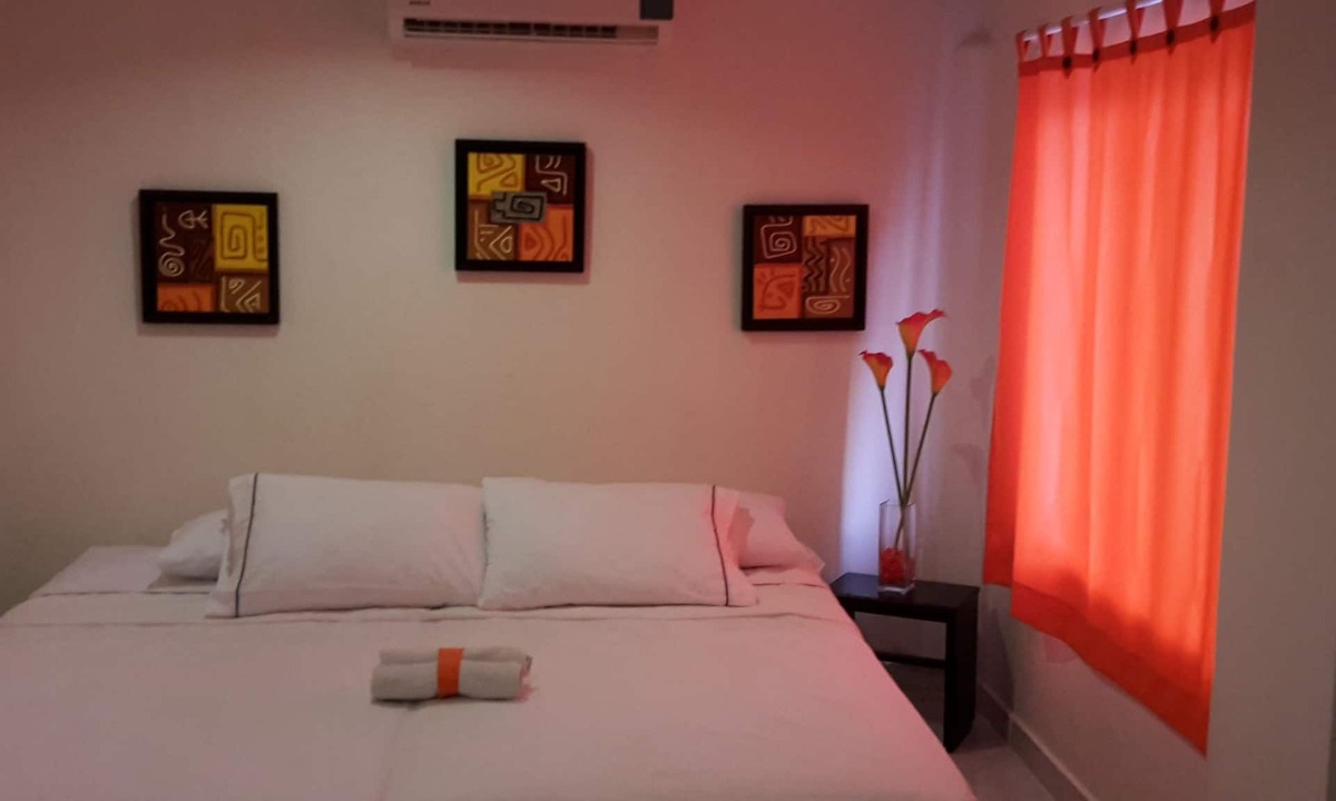 Zona Norte Hotel | Manzanillo Beach