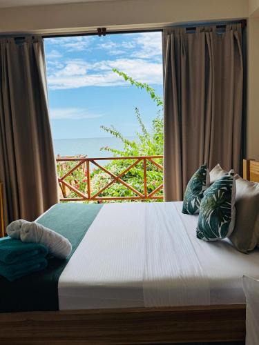 Rincon House | Merakai Hostel Rincon del Mar
