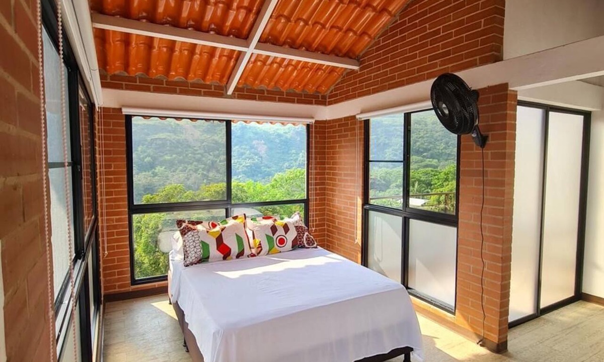 Melgar Hostel | Mirador Villa Mercedes Hostel