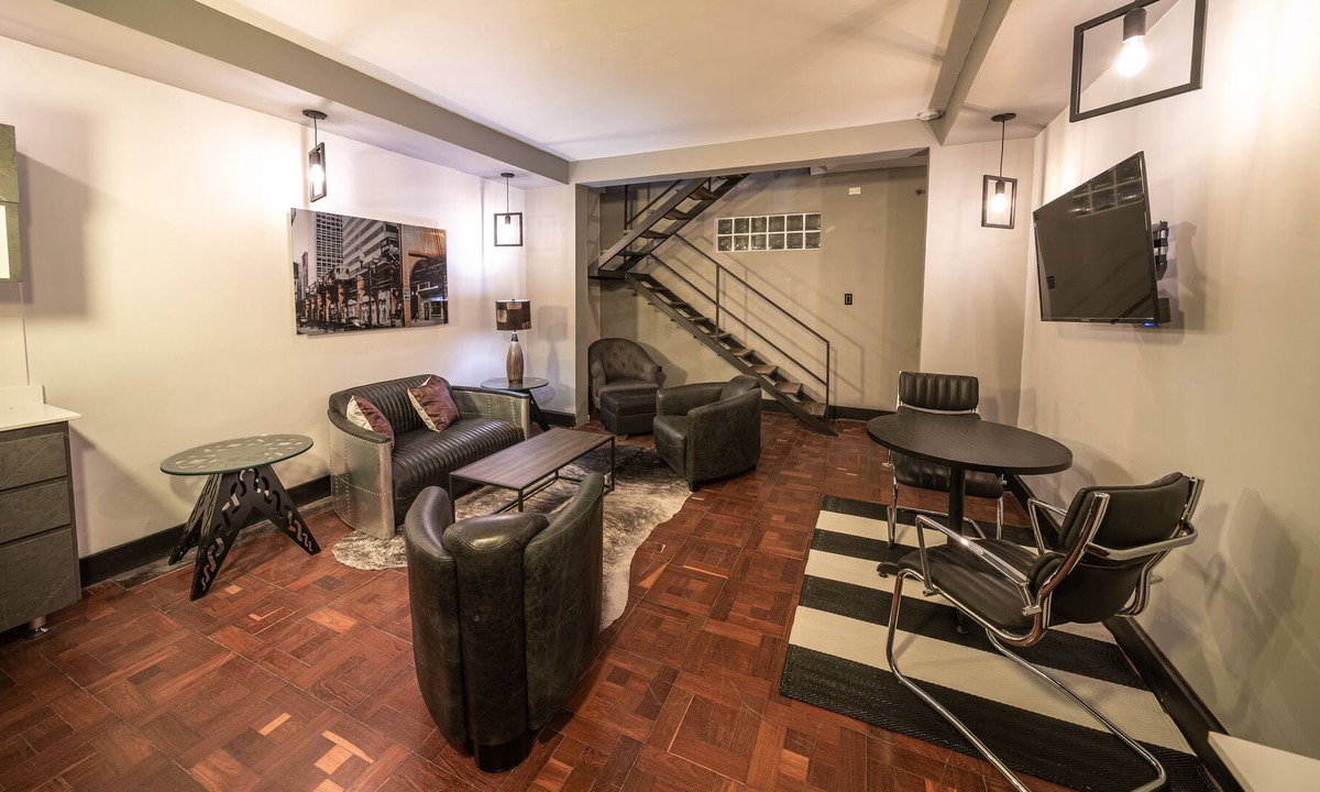 Patio Bonito Apartment | Moder experience at this beautiful unit.Located in the exclusive Astorga!