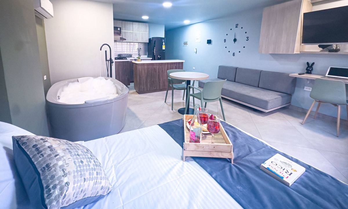 Laureles - Estadio Apartment | Modern and cozy loft in Medellín | 1-03