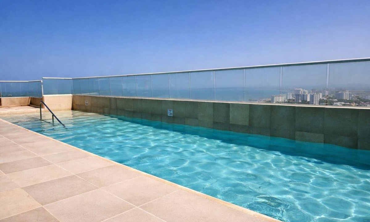 Marbella Apartment | Modern apartment, 5 minutes from the beach and 10 minutes from the historic center, with an excellent view.