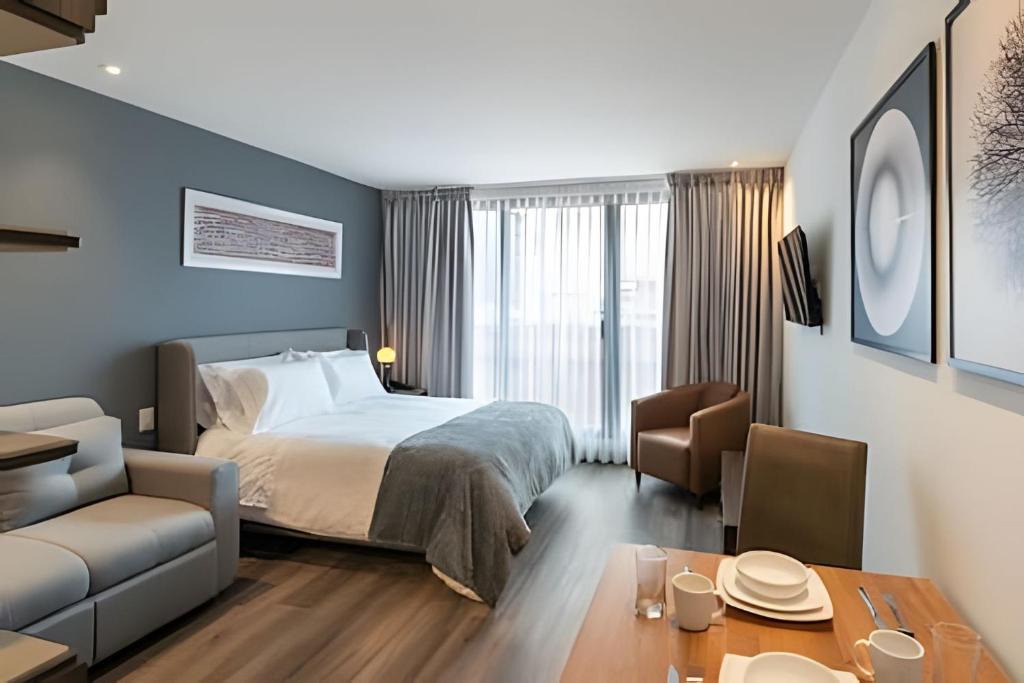 Chico Norte III Apartment | Morph Chico by Rentaluxe