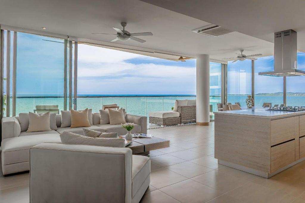 Bocagrande Apartment | Morros EOS Luxury Oceanfront in Serena del Mar