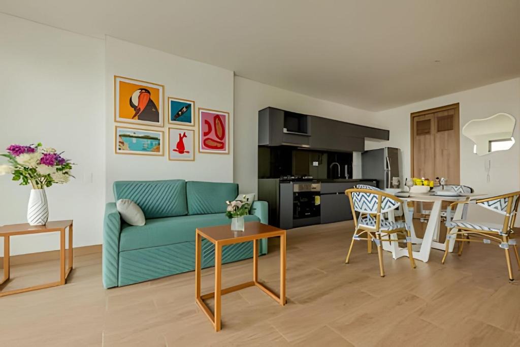 El Cabrero Apartment | NEW with impressive lagoon view 21st floor