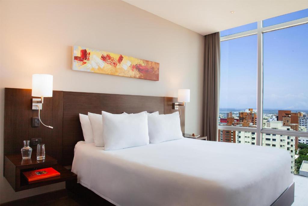 Alto Prado Hotel | NH Collection Royal Smartsuites