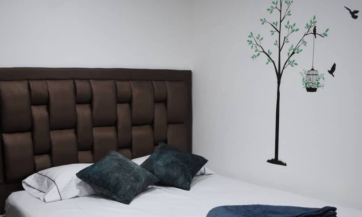 La Castellana House | Nido de Loros, Habitación Pechiblanco