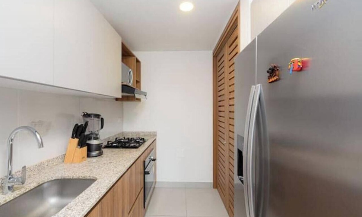Comuna 3 Apartment | OCEAN VIEW Rodadero Exclusive Area - 2-Bedroom Suite