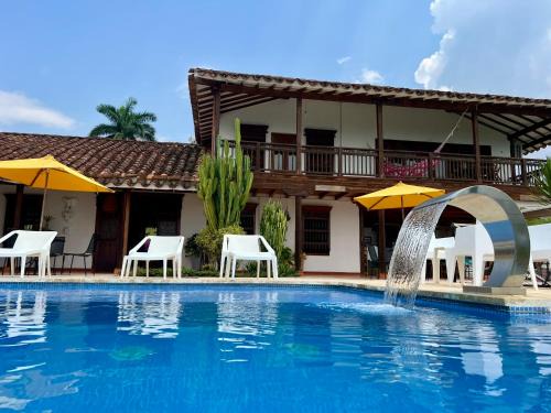 Amaga Villa | Outstanding FarmHouse jacuzzi & pool near Medellin