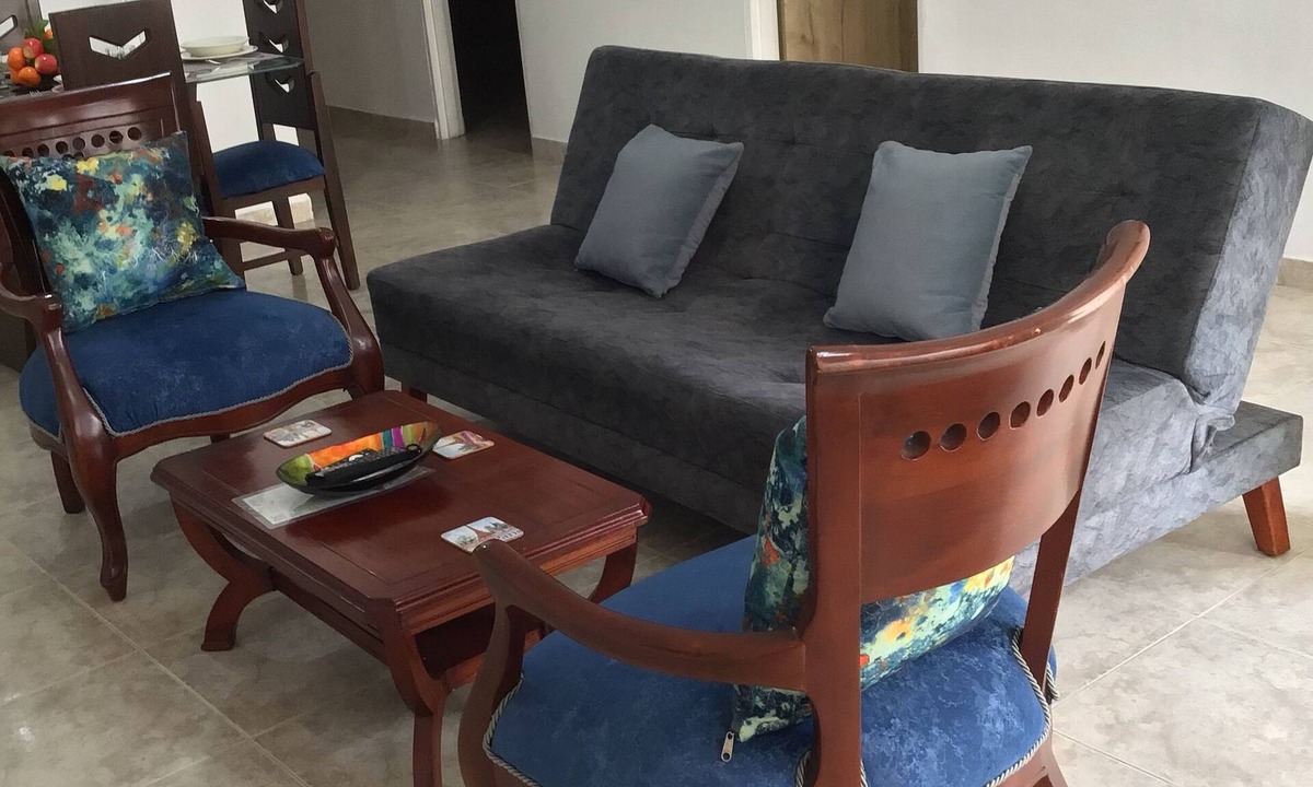 Guadalajara de Buga House | Perfect location, comfort and tranquility in Buga Ideal for families or groups.