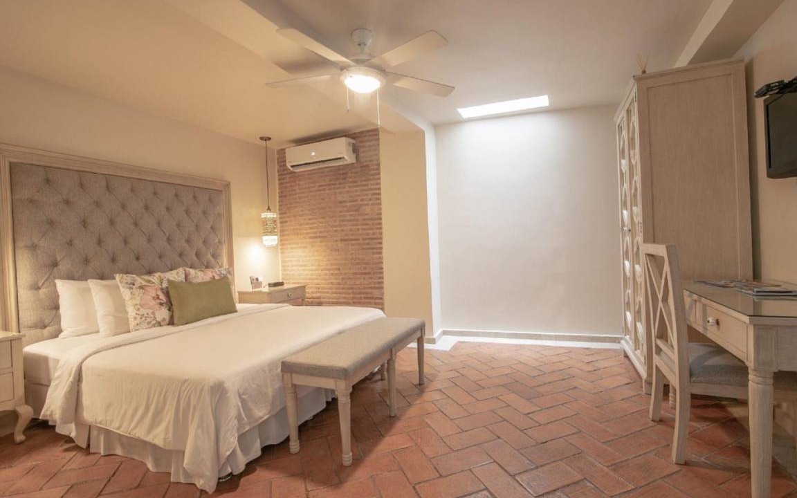 Cartagena Walled City Resort | Private room ∙ 1 bedroom ∙ 3 guests