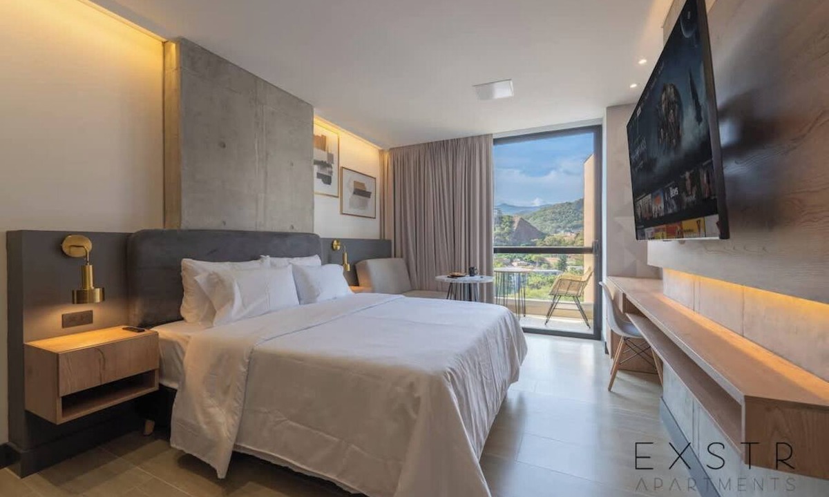 Cali Apartment | RM802 | Studio | Gorgeous Views | Balcony & Pool