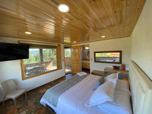 Chiquinquira Apartment | Romántica Cabaña con vista a la ciudad, 10 min del Centro