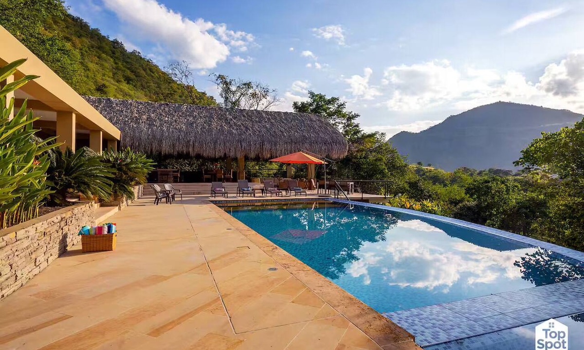 Apulo Villa | ¡Súper TopSpot® en las Montañas de Entrepuentes!