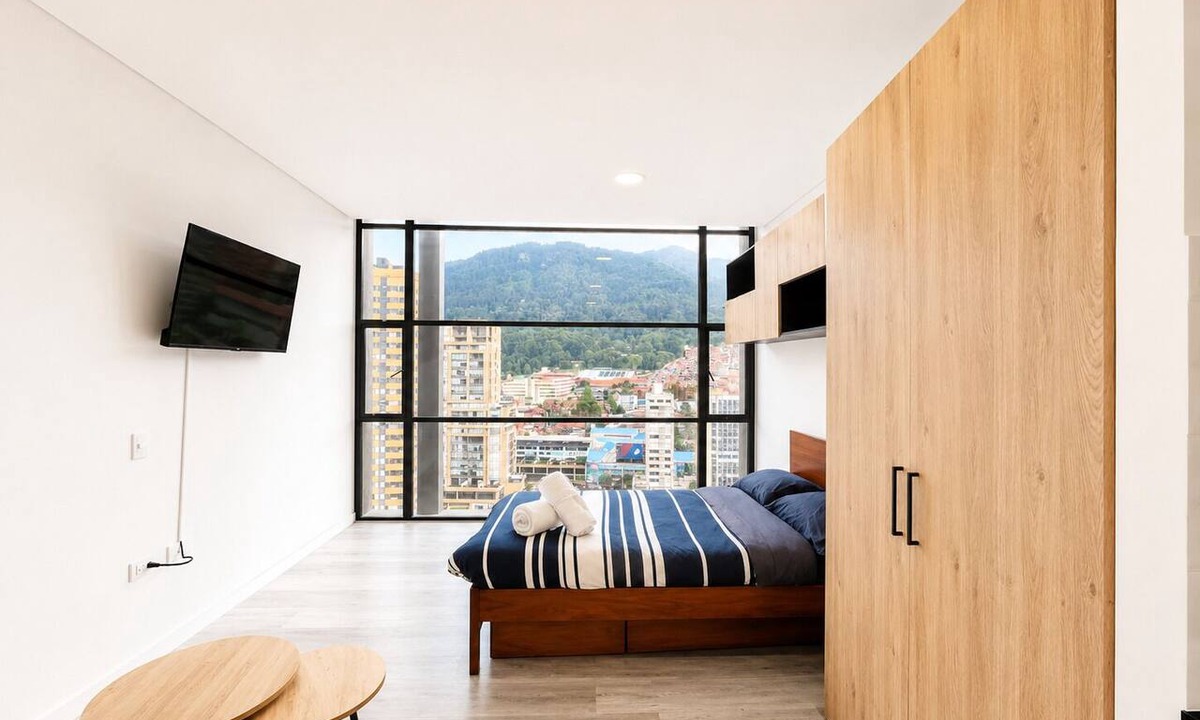Centro International Apartment | Serene bedroom apartment with incredible view in Bogotá perfect for your stay