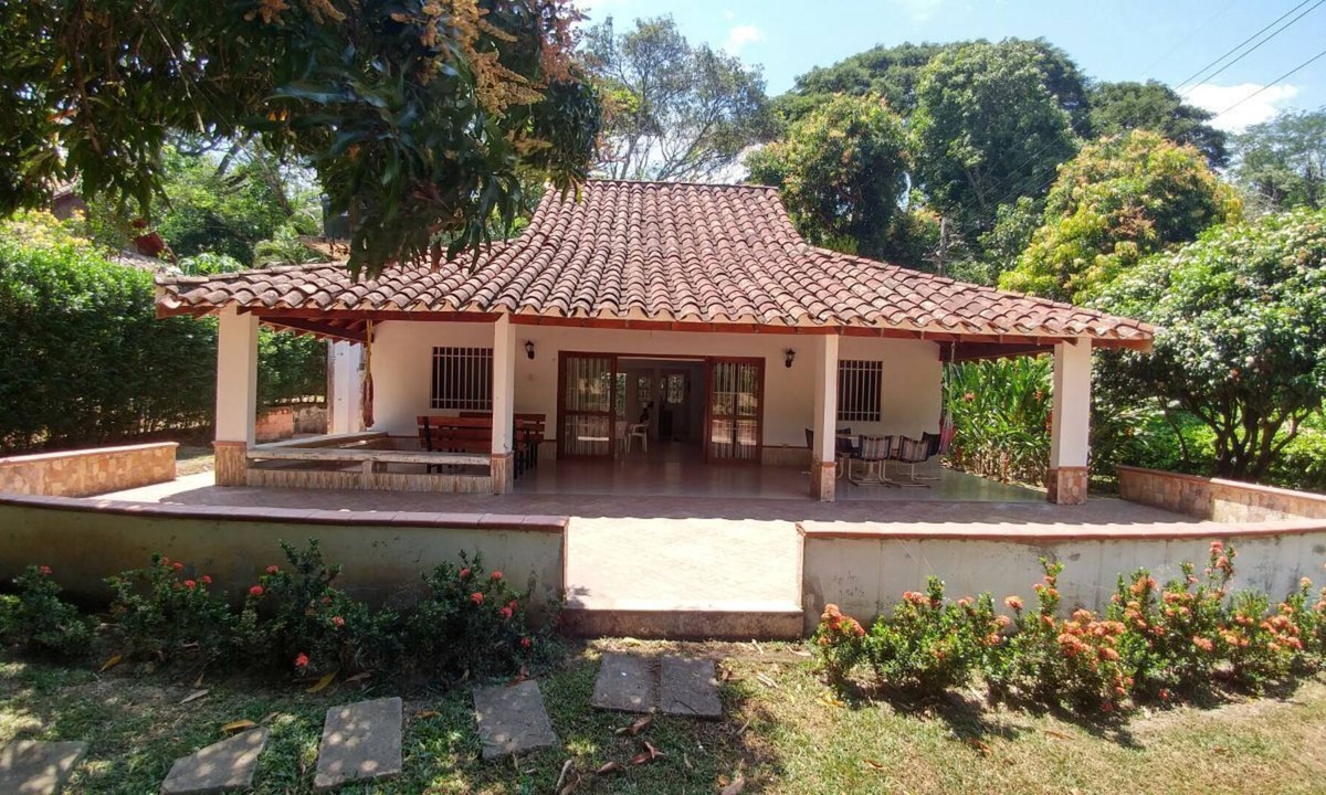 Olaya Cabin | SPECIAL CABAÑA IN SANTAFÉ DE ANTIOQUIA