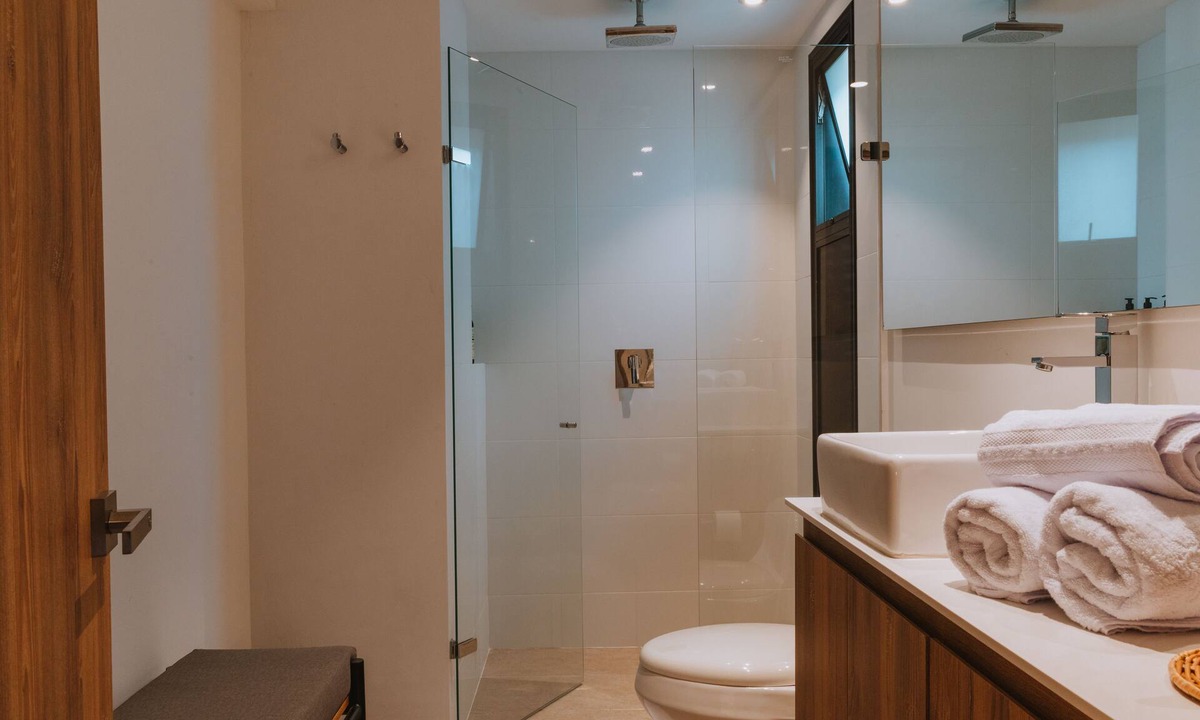 Laureles - Estadio Apartment | Stylish 710ft Loft. 24/7 Front Desk- Alori 302