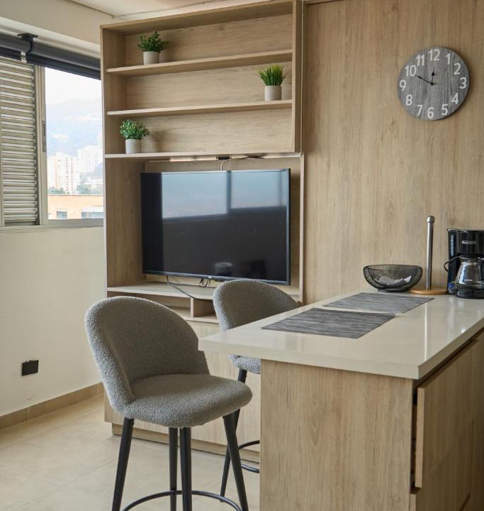 El Tesoro Apartment | Stylish Apartment Close to Provenza by Hoost