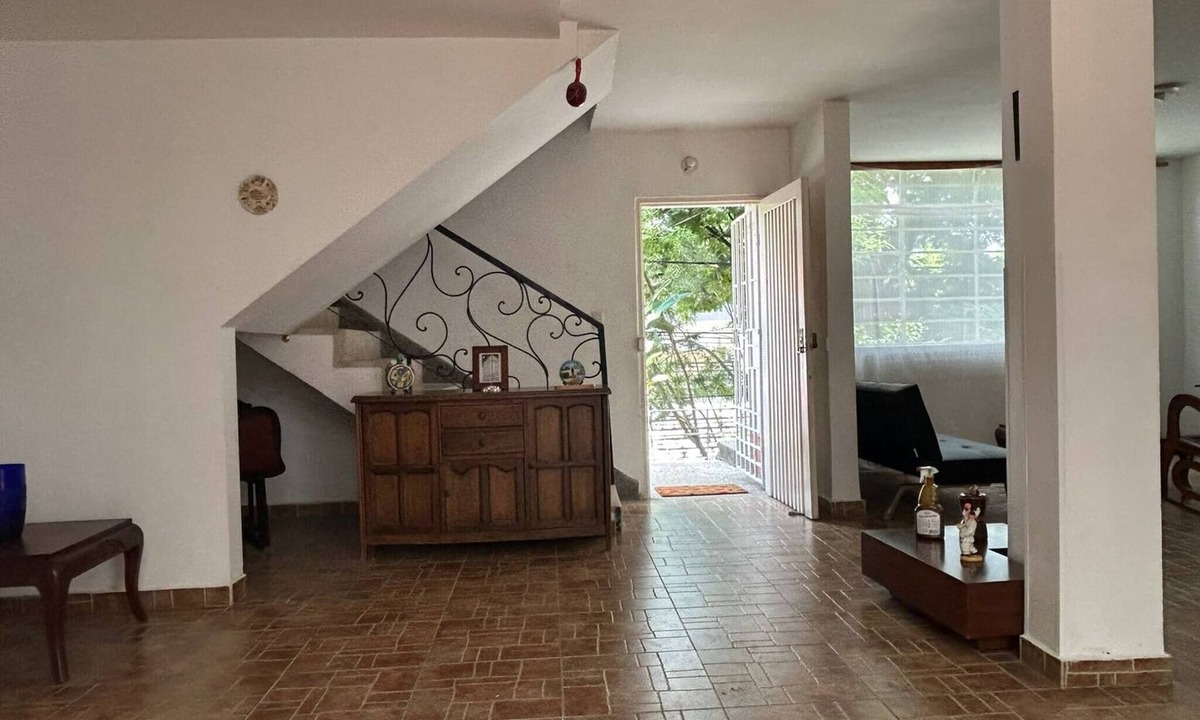 Cali House | The Cat’s Nail house