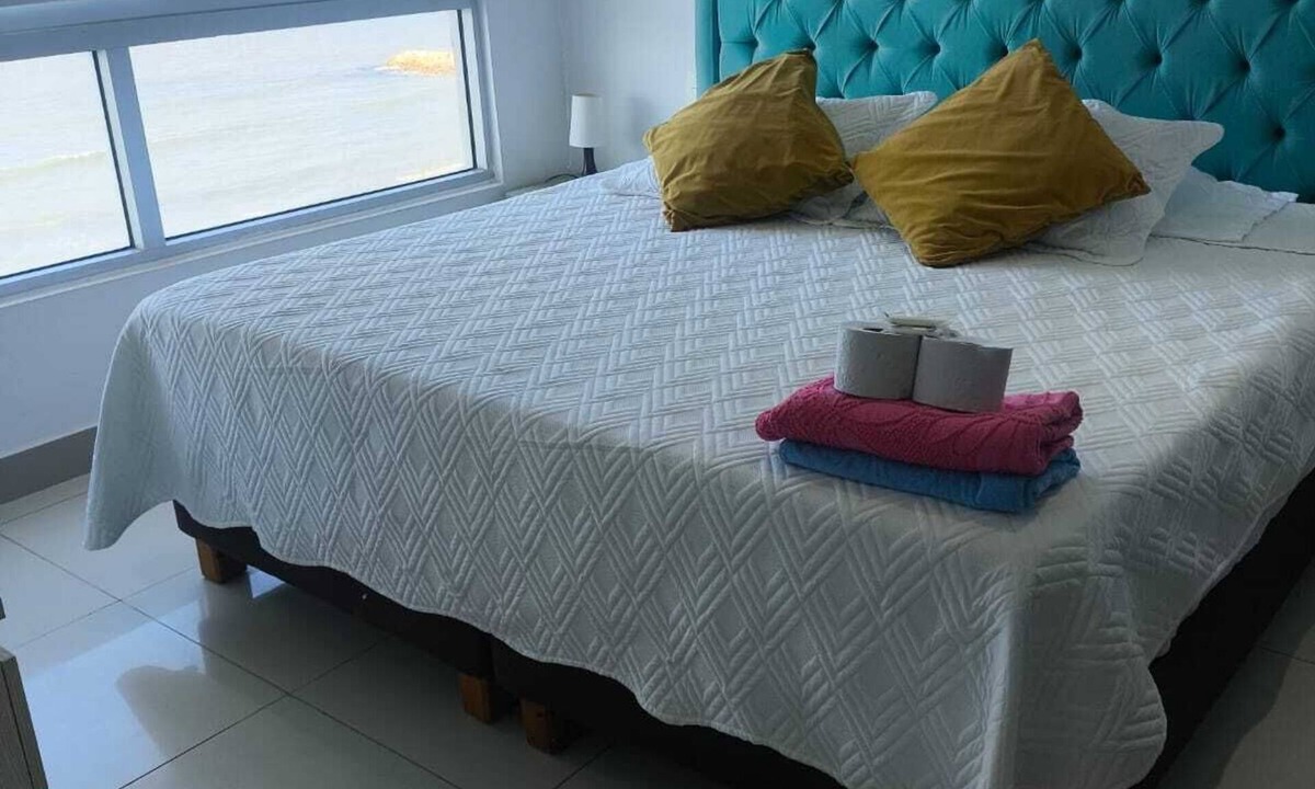 Bocagrande Apartment | The little house on the beach
