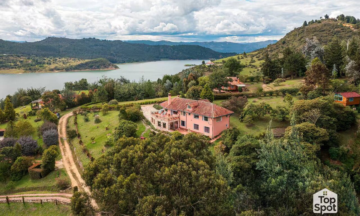 Sesquile Villa | TopSpot® con Increíble Vista a Tominé - Guatavita