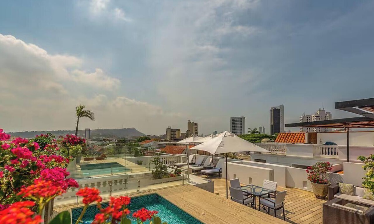Cartagena Walled City House | ¡TopSpot® Duplex PH en el corazón del centro histórico!