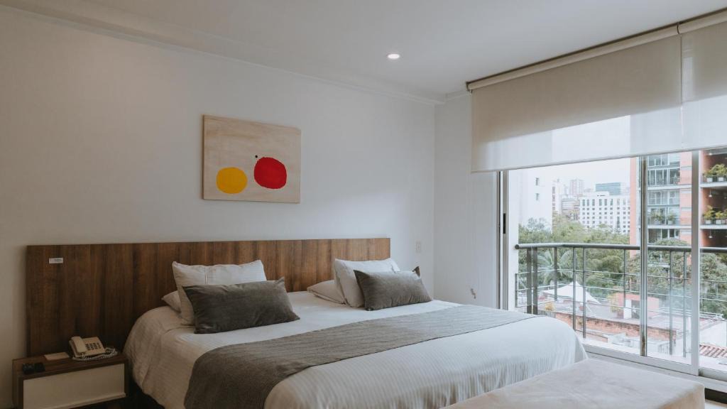 Astorga Hotel | Travelers Orange Suites