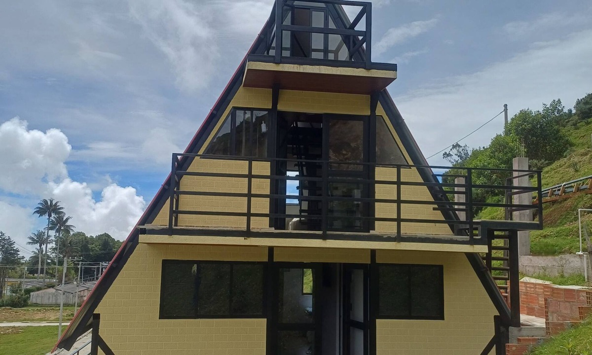 El Salado Cabin | Valle Cristal Cabins 🛖🏕️☕🏔️ First-Floor Rental.